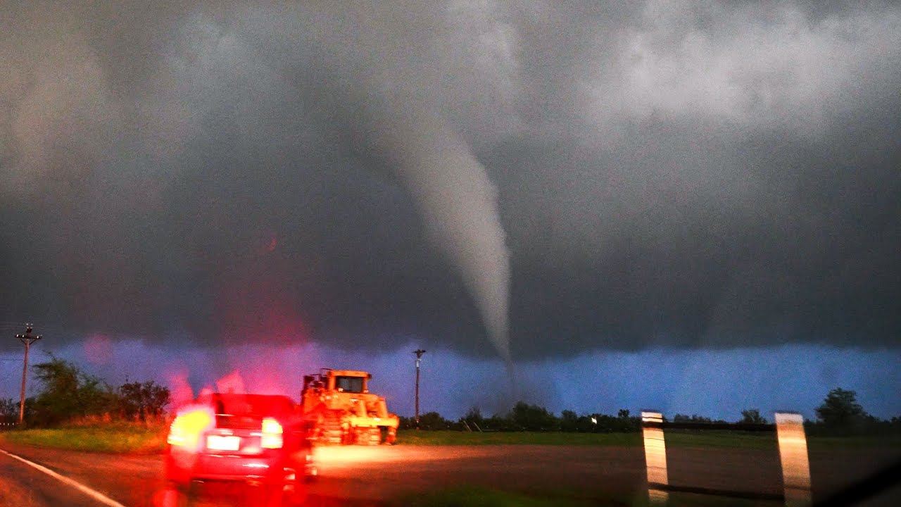 Incredible Oklahoma Tornado UP CLOSE - 5/11/23 - YouTube