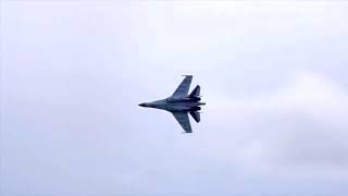 Su 35 crazy takeoff and flight of the Russian Flanker.