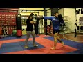 aprender a lanzar patadas desde 0 en muay thai o kickboxing