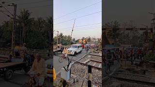 Trains make traffic jam at at LC Rail Gate #bdrailfan #railway#indiantrain #localtrain