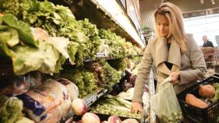 CLIF Bar Presents : Unhealthy Truth with Robyn O'Brien