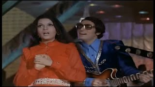 Aapke Kamre Mein- Kishore Kumar, Asha Bhosle- Tariq, Zeenat Aman,Vijay Arora- Yaadon Ki Baaraat 1973