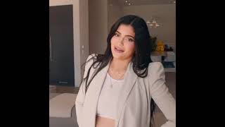 Kylie Jenner talking about her pregnancy with Vogue magazine #42