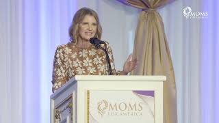 Missy Robertson was Awarded the Mothers of Influence Award