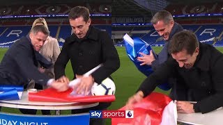 Jamie Carragher v Gary Neville in HILARIOUS present wrapping challenge! 😂
