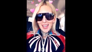Jeffree Star Plays With His Dogs| SnapChat Story
