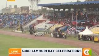 Deputy President Ruto welcomes President Kenyatta during the 53rd Jamhuri Day celebrations