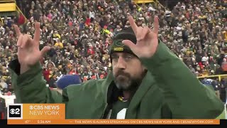 NFL fans react to news of Aaron Rodgers trade