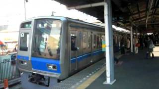 Yマーク！ 西武6000系 6113F　大泉学園駅 到着シーン