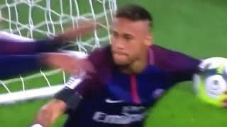 Neymar pays Tribute to Matuidi with the Charo Celebration