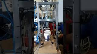 Lid placer and denesting machine- Testing1