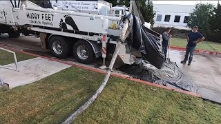 Line pumping off the boom pump 90 yards of concrete  Pumping concrete with Muddyfeet