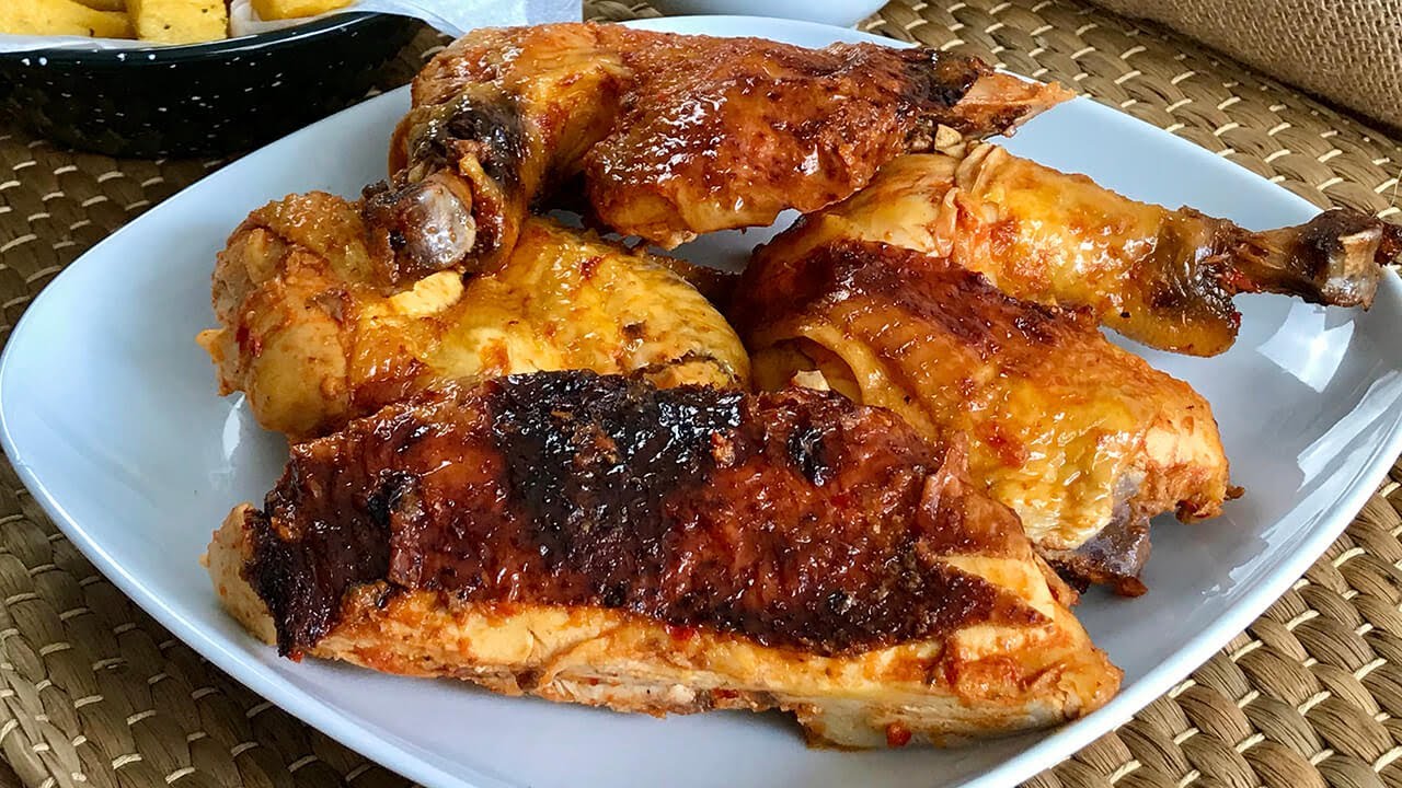 POLLO ASADO AL HORNO CON SALSA (Pollo En Brasa) Crujiente Por Fuera Y ...