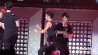 130824 Super Show 5 in Shanghai - Break Down(Donghae focus)