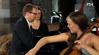 Sandra Lied Haga \u0026 Leif Ove Andsnes : Schumann 5 Stücke im Volkston