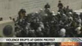 Greek Protests Mount as Parliament Passes Budget Cuts: Video