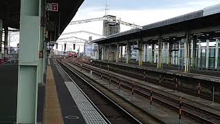 鳥取駅に入って来る 1両編成のキハ47 3013