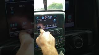 2017 Chevrolet Silverado touch screen inop