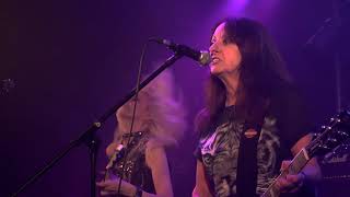 GIRLSCHOOL - Kick It Down - Real Time Live - Chesterfield - 24/11/21.