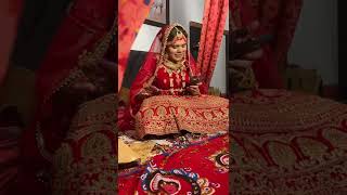 Dulhan Ke Sath Uske Ex Boyfriend Ne Manai Suhagraat