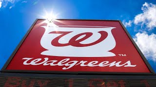 Is Walgreens open on Christmas?
