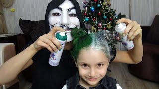 Lina Annesinden Gizli Saçlarını Yeşil ve Beyaza Boyattı Annesine Yakalandı | Fun
