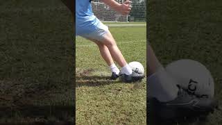 HOW TO strike Perfect Free Kick (super slow-mo)