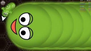 Wormate.io 1 Giant Monster Worm vs. 1 Tiny Invasion Worm | Wormate io Best Trolling Gameplay! #435