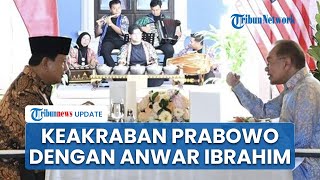 Prabowo Makan Siang dengan 'Sahabat', Disambut Tarian hingga Diskusi Kenegaraan dengan Anwar Ibrahim