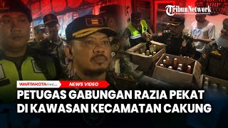 Petugas Gabungan Razia Pekat di Kawasan Kecamatan Cakung