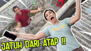 MAMA JATUH DARI ATAP RUMAH !! SAKIT BANGET, SEMUA TAKUT !