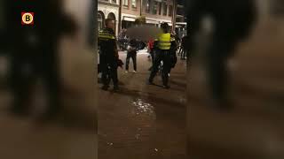 Een getuige filmde hoe de Markt in Roosendaal werd ontruimd zaterdagnacht