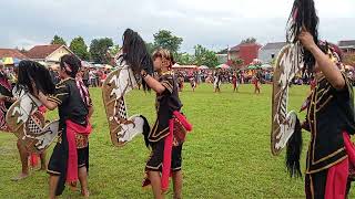 Tari prajuritan ebeg sekar budaya part 1