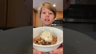 Pear Crisp! #shorts #fyp #viral #cooking #food #chef #recipe #fall #pear #trending