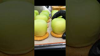 이게 과일이 아니고 케익이라니?! #shorts / Apple Mousse Cake / Korean street food