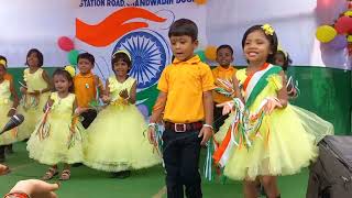 Koi Ladki Hai || Chak Dhoom Dhoom || Kids Dance || School Performance || Dewantiofficial || tiya ||