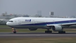 ANA Boeing 777-300　JA756A / 伊丹空港　離陸