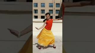 Anuska sen Vs Abhigyaa jain Dance  #dance#dancebattle#abhigyaajaindance #anuskasen #anuskasendance