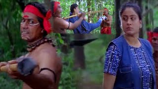 Vijayashanti Fighting Scene || Sahasa Baaludu Vichitra Kothi Movie || Master Anvesh || Cine Square