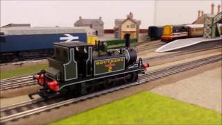 Hornby R2063 SR Terrier Locomotive No  2 SR Green H33921