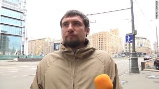 Навіщо він поліз на Донбас? Невже Криму замало? – росіяни поставили запитання Путіну