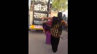 Desi marwari dance video