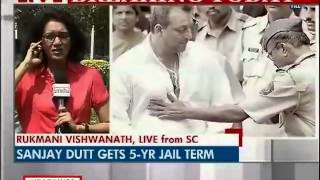 1993 Mumbai Blasts: Sanjay Dutt gets 5-years jail term-1
