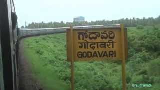 Dibrugarh Chennai exp Xing Godavari Rail/Road Bridge