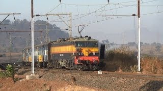 17617 Tapovan Express Ripping Past A Curve Between Thansit And Khardi!!!