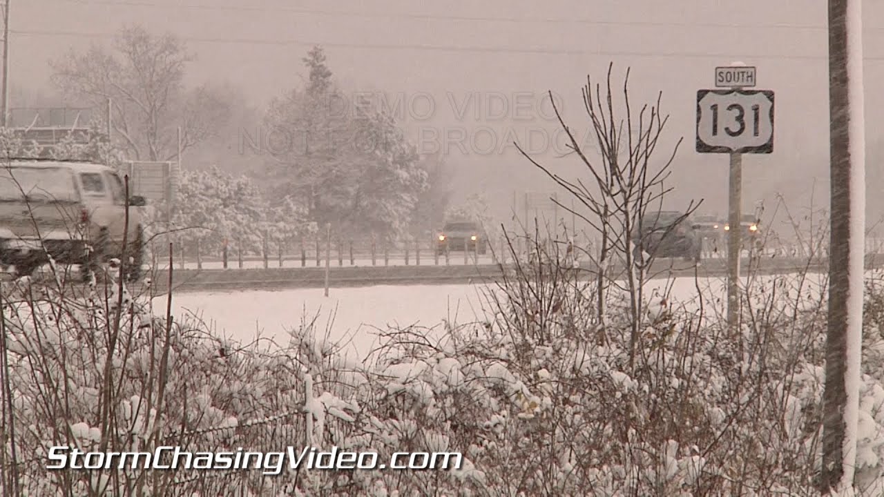 11/14/2014 Kalamazoo & Otsego MI Lake Effect Snow B-Roll - YouTube