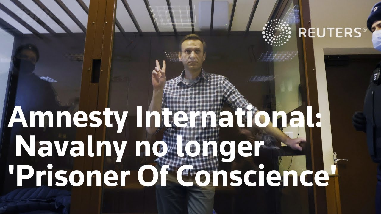 Amnesty International Revokes Navalny's Status - YouTube