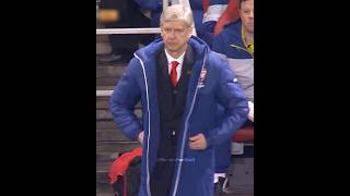 Wenger vs Coat 😂