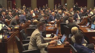 State lawmakers fail to override Parson’s vetoes, concede pared-back state budget