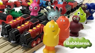 Thomas and friends  - The Babblers going by Thomas and friends and BRIO train kids railway